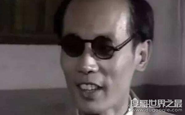 中国四大吝啬鬼的故事,抠门到让人难以置信(铁公鸡)