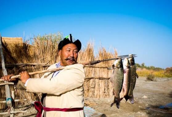 中国56个民族有哪些，中国56个民族名称大全