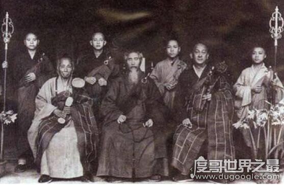 近代佛界第一人，释虚云老和尚活了120岁(信徒数百万之众)