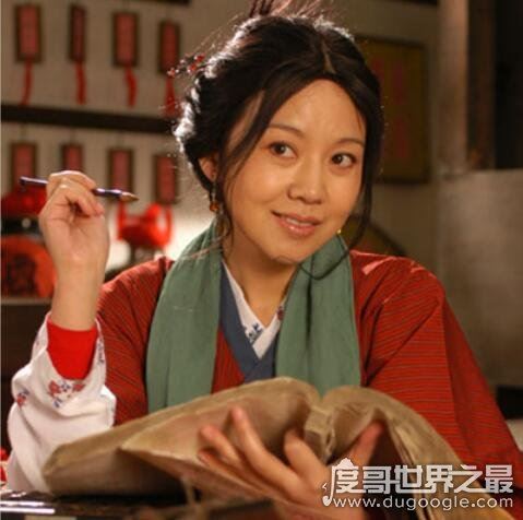 闫妮老公是谁,04年与前夫因感情不合而离婚(目前单身)