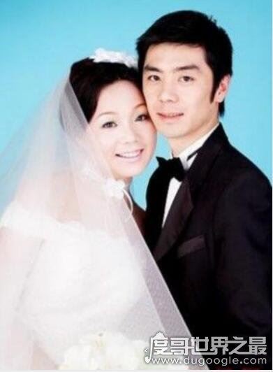 闫妮的个人资料简介,如今48岁的她呈现逆生长(看上去仅18岁)