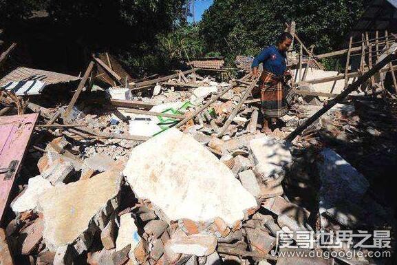 死亡人数最多的地震，华县地震有记载的死亡人数有83万人