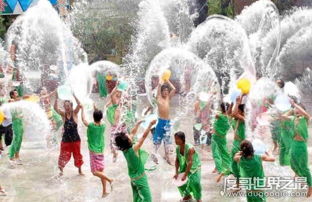泼水节是哪个民族的节日?是云南傣族最隆重的节日