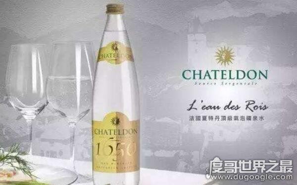 世界上奢侈矿泉水，Fillico售价每瓶100美元（瓶身用水晶装饰）