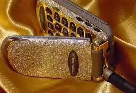 全球最贵的手机排行榜，第一名黄金钻石iPhone5售价3.3亿