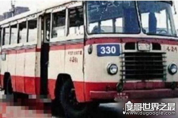 北京375公交车灵异事件,深夜的末班375公交极度可怕