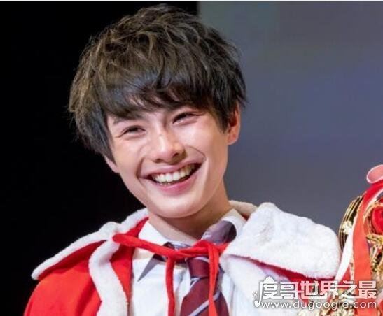 日本最帅男高中生新鲜出炉,直接被网友吐槽“日本最丑男高中生”
