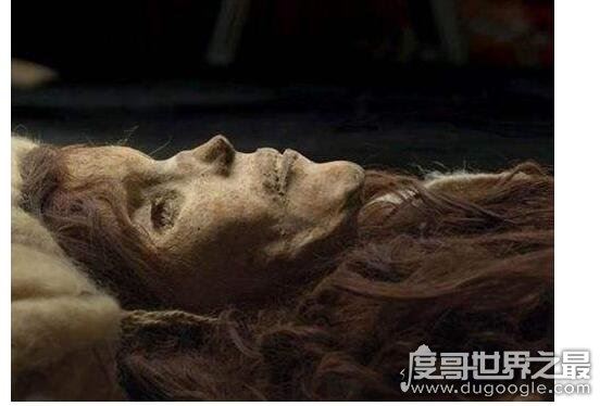 木乃伊怀孕是真是假,是假的(标本没有生命根本不具备怀孕条件)