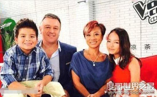 中国好声音爱新觉罗媚是皇室吗，清努尔哈赤14代(爱新觉罗启迪女儿)