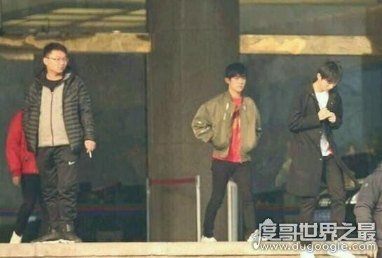 最新易烊千玺身高,17岁175厘米有望突破一米八