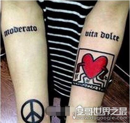 权志龙纹身图片鉴赏，简直就是一个纹身控(从头到脚都是纹身)