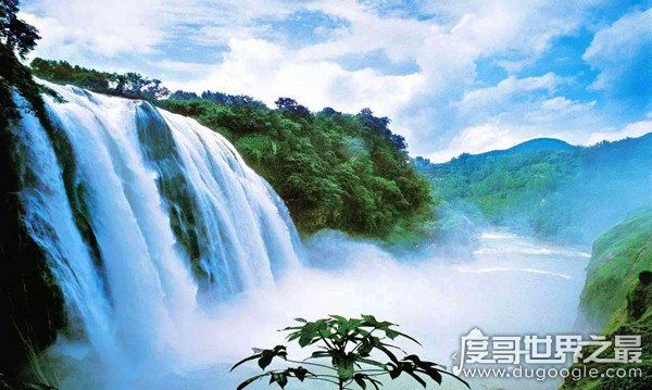 中国最大的瀑布，黄果树瀑布(最高流量达290立方米/秒)