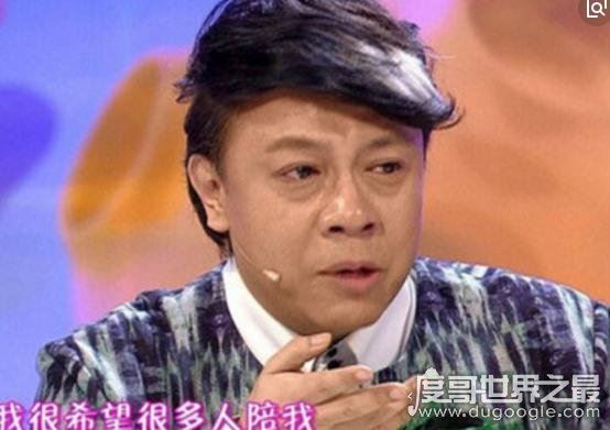 网曝窦靖童承认出柜石锤，看天后王菲如何淡定处理