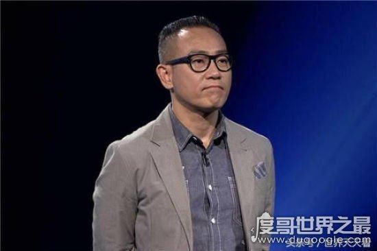 网曝窦靖童承认出柜石锤，看天后王菲如何淡定处理