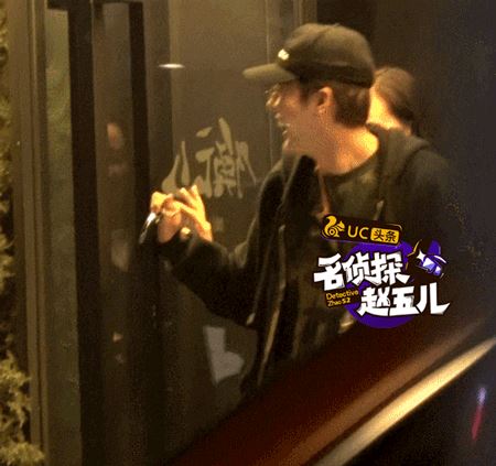 徐海乔恋情曝光，徐妈节目中爆料的前女友身份揭晓