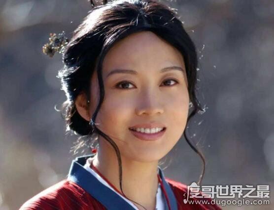 闫妮个人资料简介,闫妮女儿与她长的超像(宛如一对姐妹花)