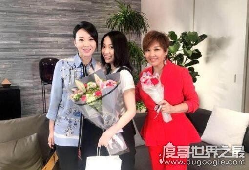 闫妮个人资料简介，闫妮女儿与她长的超像(宛如一对姐妹花)