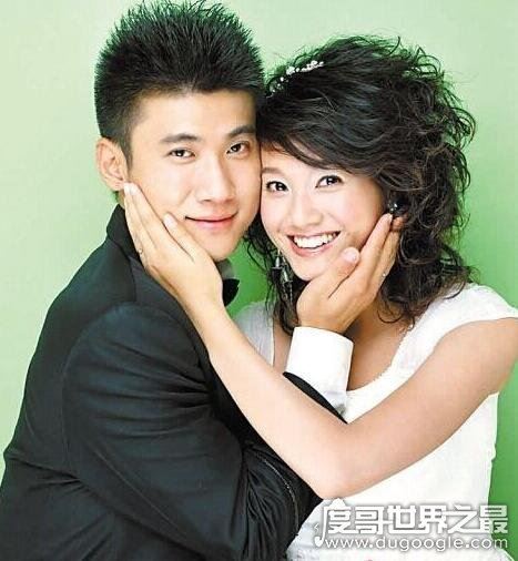 朱丹老公林涵离婚原因，现任周一围低调领证生子