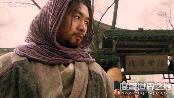 青面兽杨志的性格特点分析,是一个既优柔寡断又粗枝大叶的人