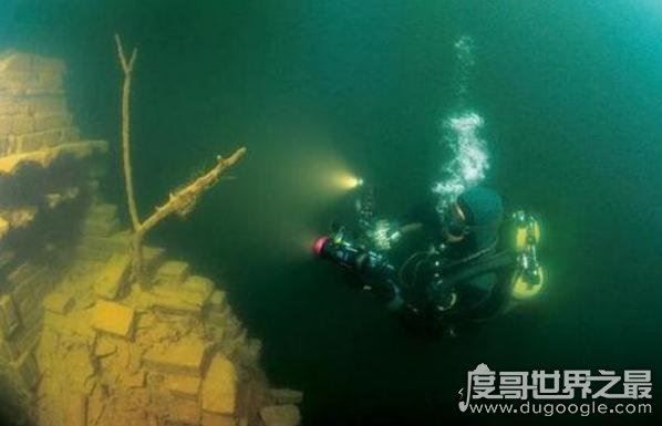 神秘莫测的抚仙湖水下古城，可能是个史前遗址(人工建造)
