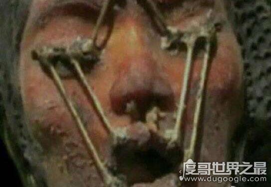 网传的月球三眼女尸是真的吗，假的太离谱(原版登月视频)