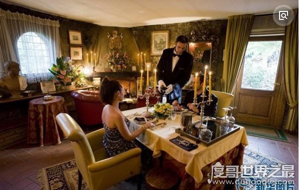 盘点世界上最奇葩的十大餐厅，中国的悬崖餐厅(放翁餐厅)上榜