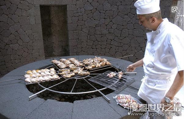 盘点世界上最奇葩的十大餐厅，中国的悬崖餐厅(放翁餐厅)上榜