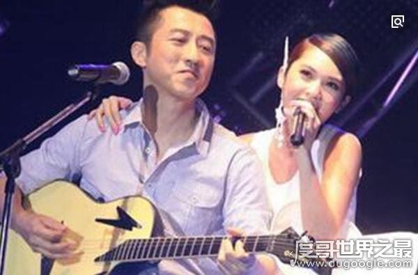 黄维德伊能静牵手门事件,伊能静好人妻形象崩塌(被疑炒作)