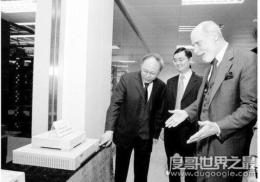 中国上网第一人,钱天白(1987年发出我国第一封电子邮件)