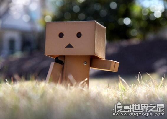 歪脑袋木头桩的故事，认识自己缺点才是正确的人生态度