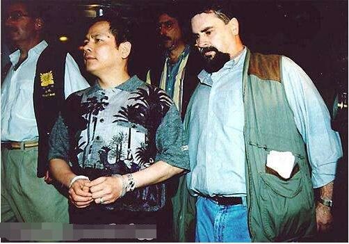 中国澳门黑社会老大尹国驹，出狱后风采依旧(扬言复出江湖)