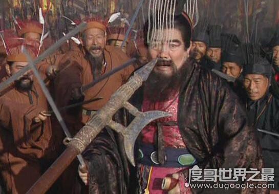 历史上的董卓怎么死的，被吕布亲手所杀(株连三族)