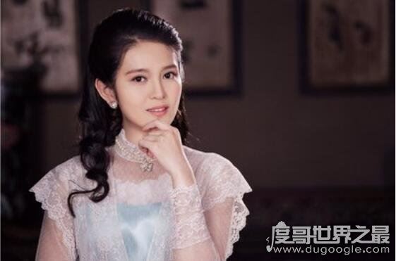 岳丽娜个人资料及图片,19岁与男友私奔生3胎(婚后20年恩爱如初)