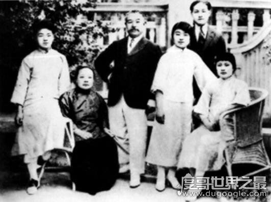 黎元洪简介，他是民国第二任总统(现在黎元洪墓在武汉华师内)