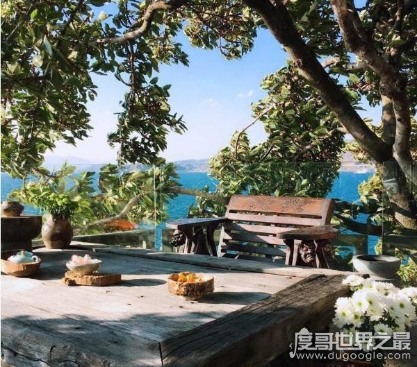 杨丽萍月亮宫私宅曝光,真正的“面朝大海 春暖花开”(美哭了)