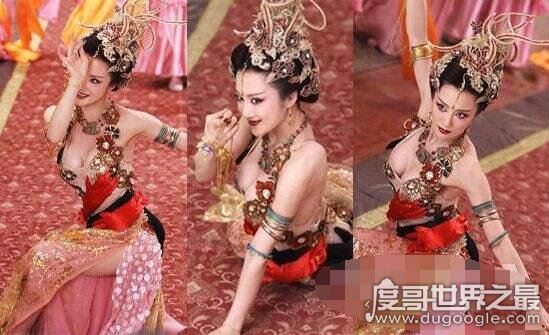 李依晓整容前后对比惊人，只有34E的胸器是货真价实