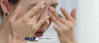 韩国美女裴达美2年没卸妆，卸妆后变成40岁大妈