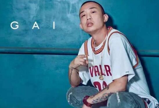 中国有嘻哈冠军是谁，十亿分之一的概率竟是双冠军