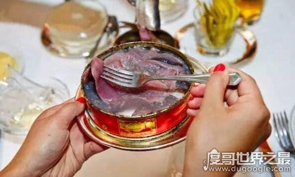 瑞典鲱鱼罐头为什么这么臭，鲱鱼在特殊细菌下自然发酵