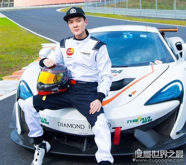冯绍峰家境被扒，网传父亲资产超过10亿(果然家里有矿)