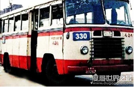 北京330公交车灵异事件是真是假?详解老太太遇鬼经过