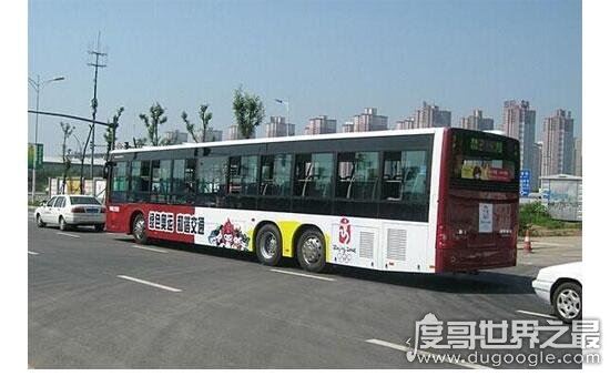 北京330公交车灵异事件是真是假?详解老太太遇鬼经过