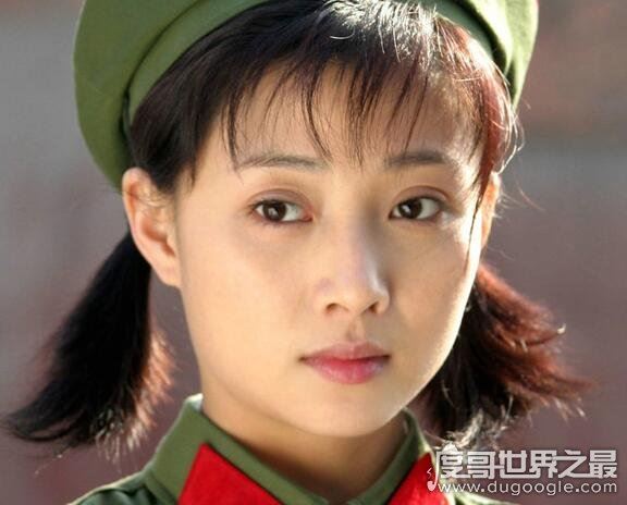 殷桃的个人资料简介,作品众多事业顺利感情生活却一波三折