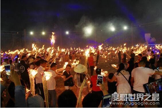 火把节是哪个民族的节日，彝族/白族/拉祜族同名称不同时间