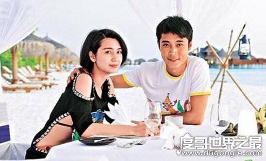 张丹峰老婆洪欣个人资料,相差十岁带前夫的儿子