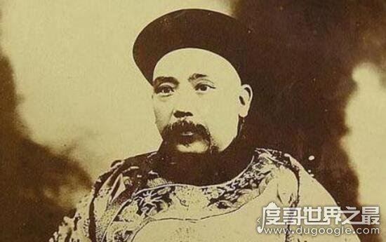 袁世凯当了几天皇帝，只称帝了83天竟然是被忽悠的