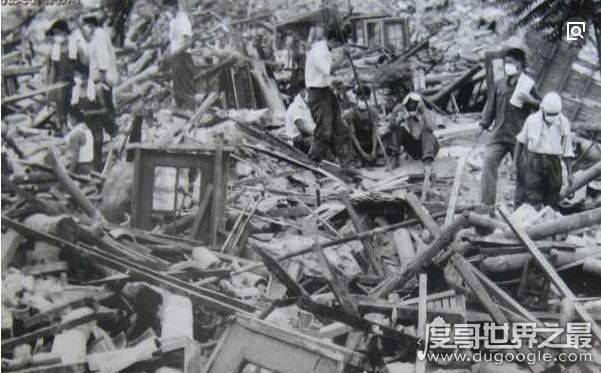 唐山大地震是哪一年,1976年唐山7.8级地震(死伤超40万人)