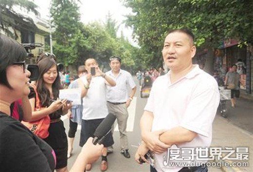 高考最牛钉子户,梁实连续23次参加高考(明年还继续)