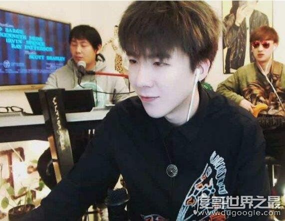 摩登兄弟刘宇宁女友照片疑曝光，回应称有女友也没什么大不了