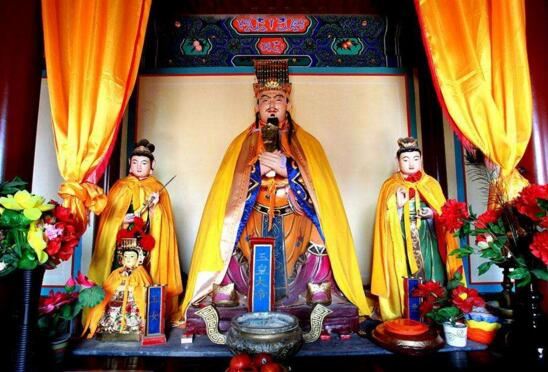 道教玉皇大帝叫什么，俗家名字张友人(统领三界)